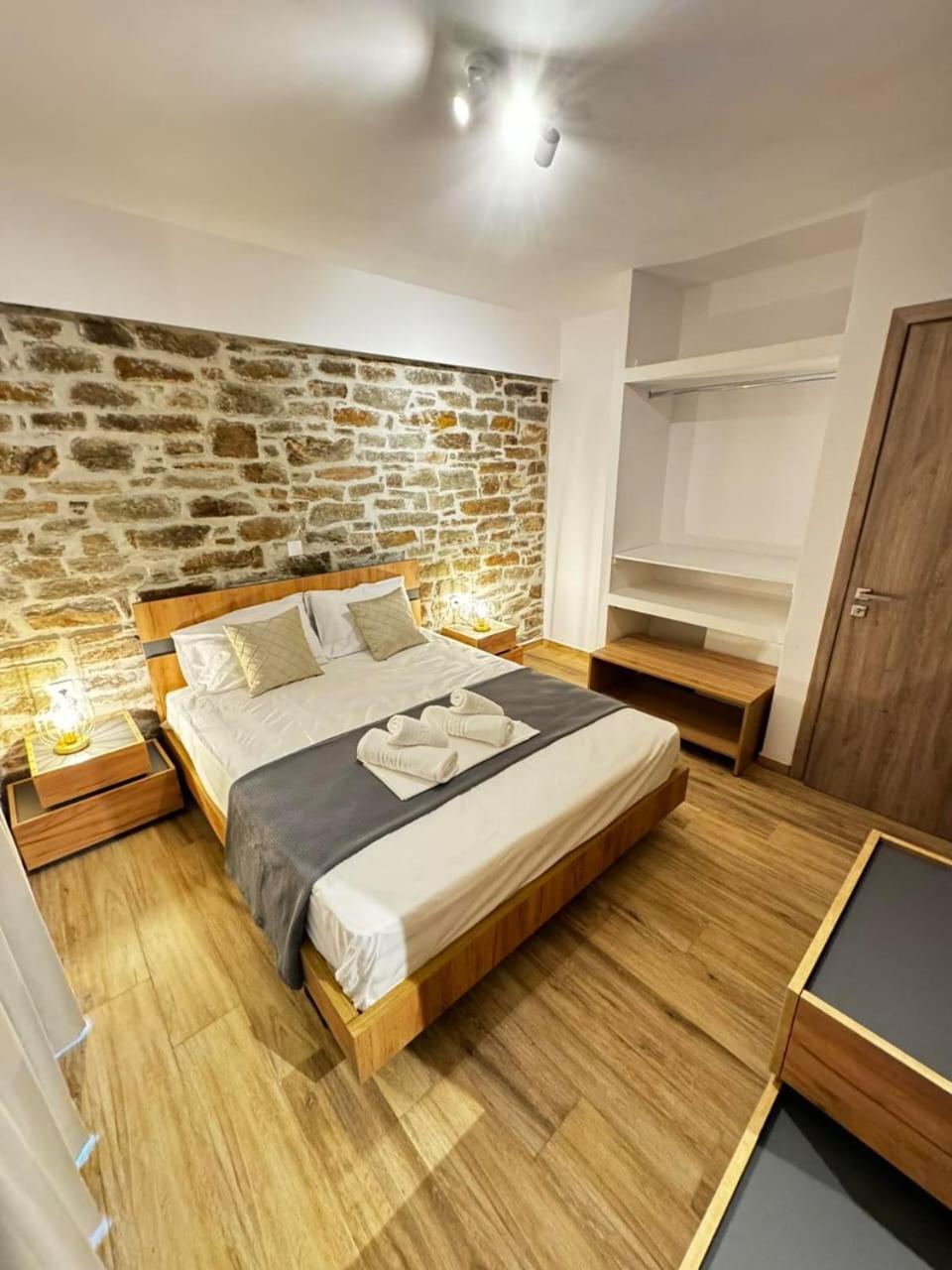 Apartament Lithos