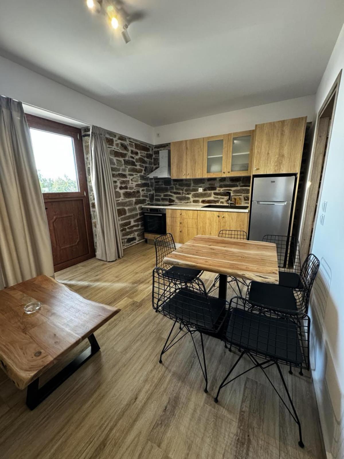 Apartment Lithos Évdilos