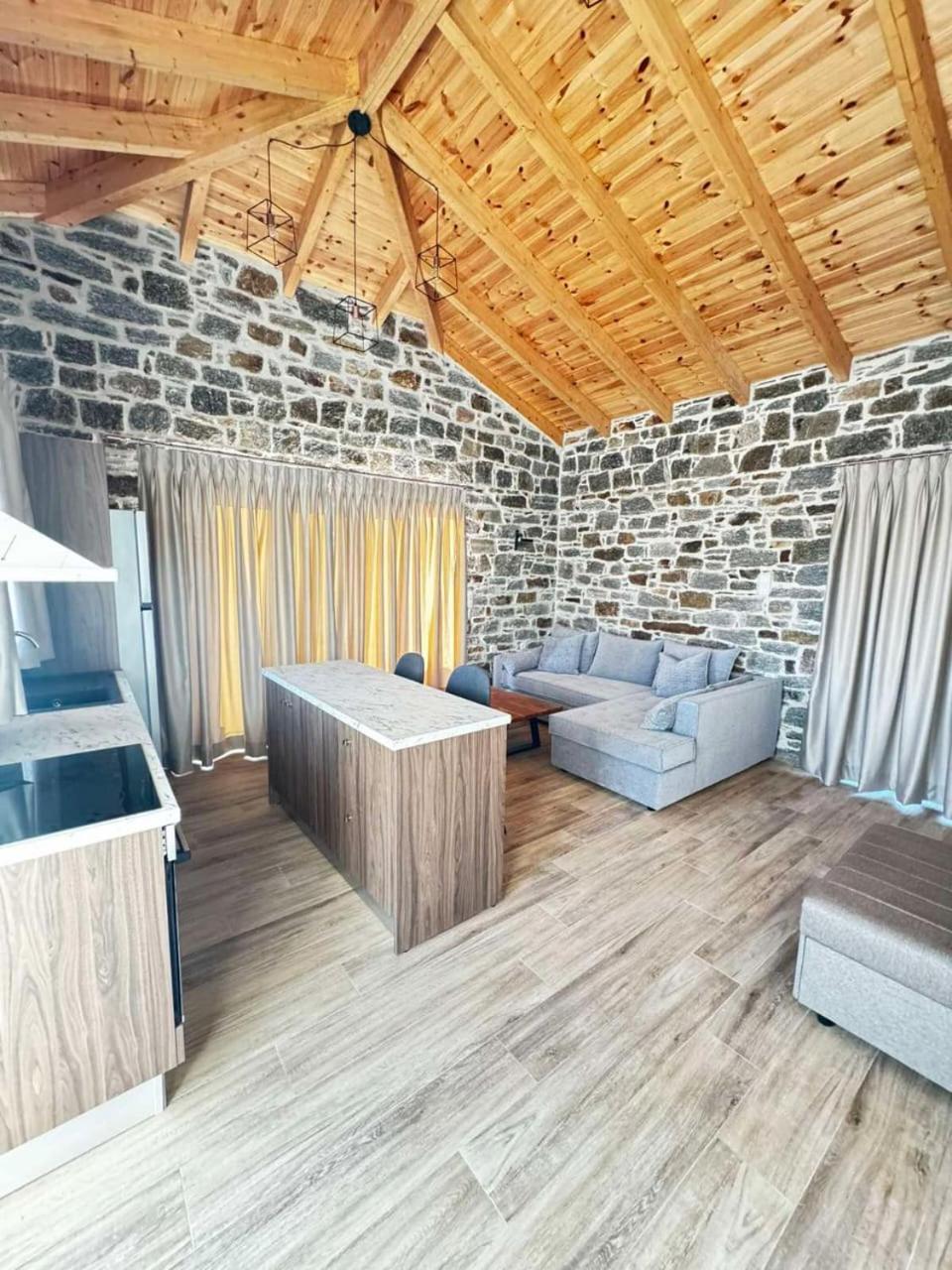 Apartment Lithos