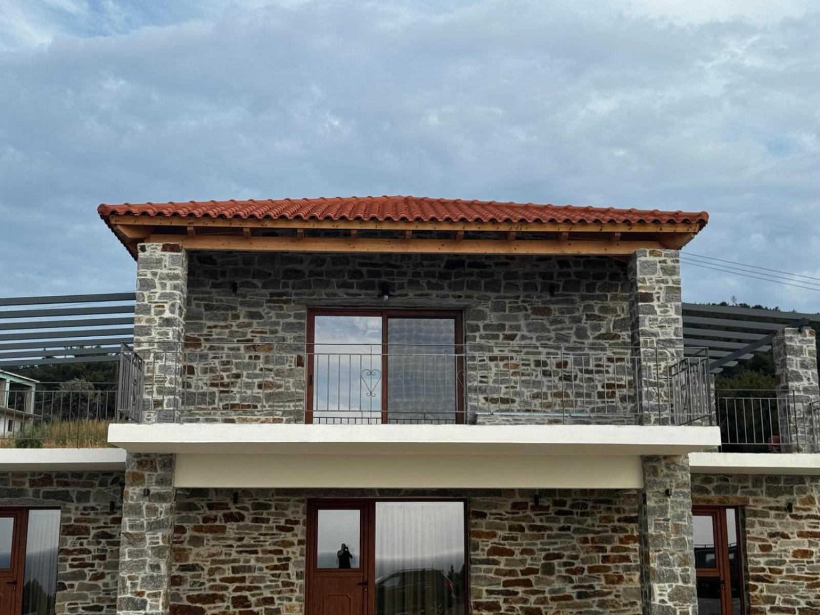 Lithos * Évdilos