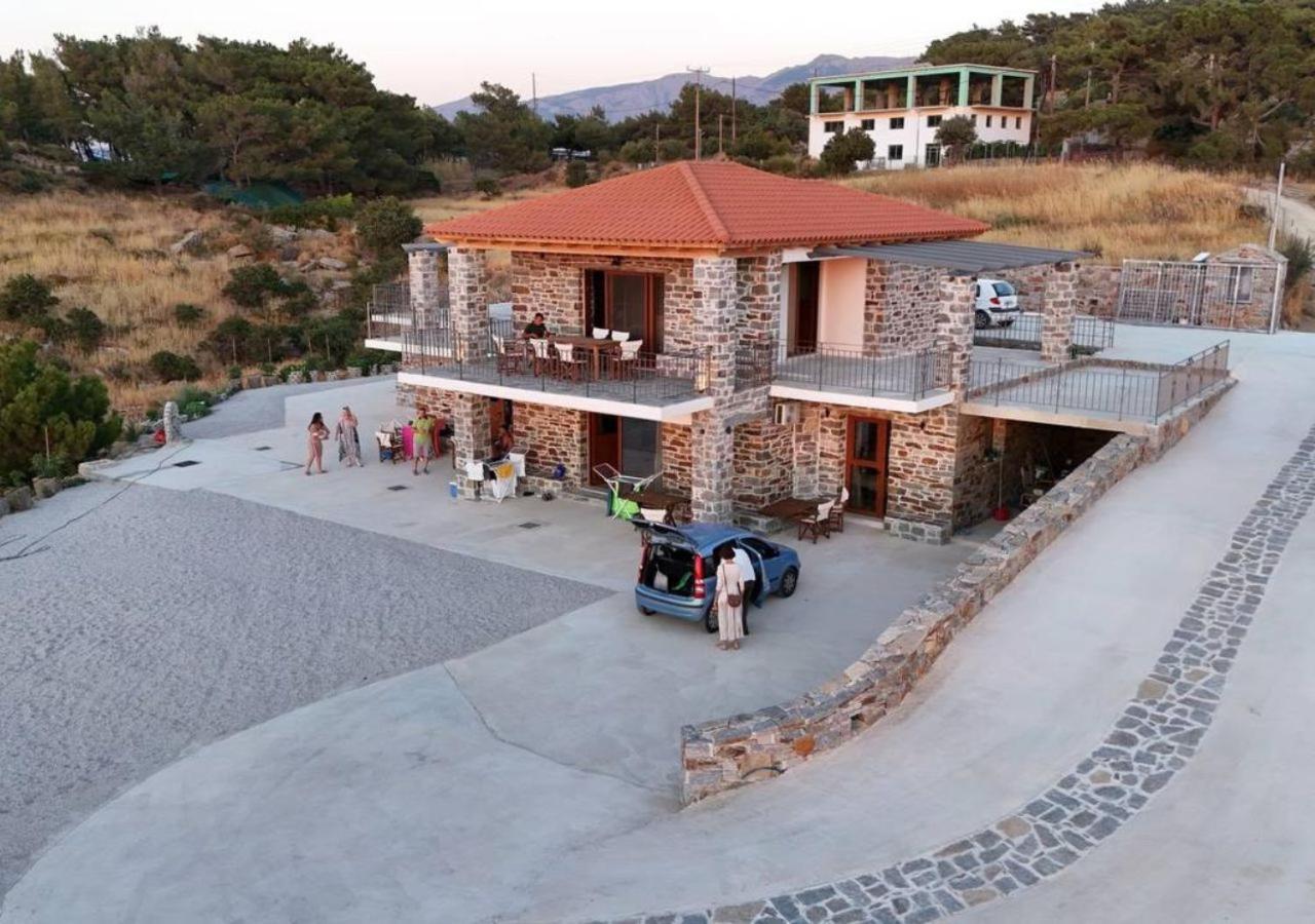 Lithos Apartment *